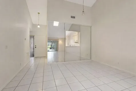 10884 Waterberry Court Boca Raton FL 33498