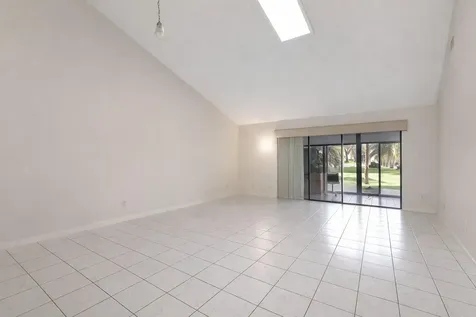 10884 Waterberry Court Boca Raton FL 33498