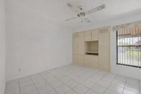 10884 Waterberry Court Boca Raton FL 33498
