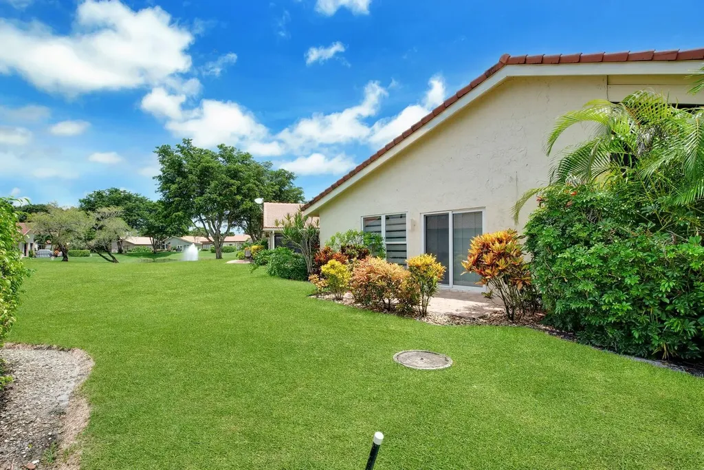5529 Lakeview Mews Terrace Boynton Beach FL 33437