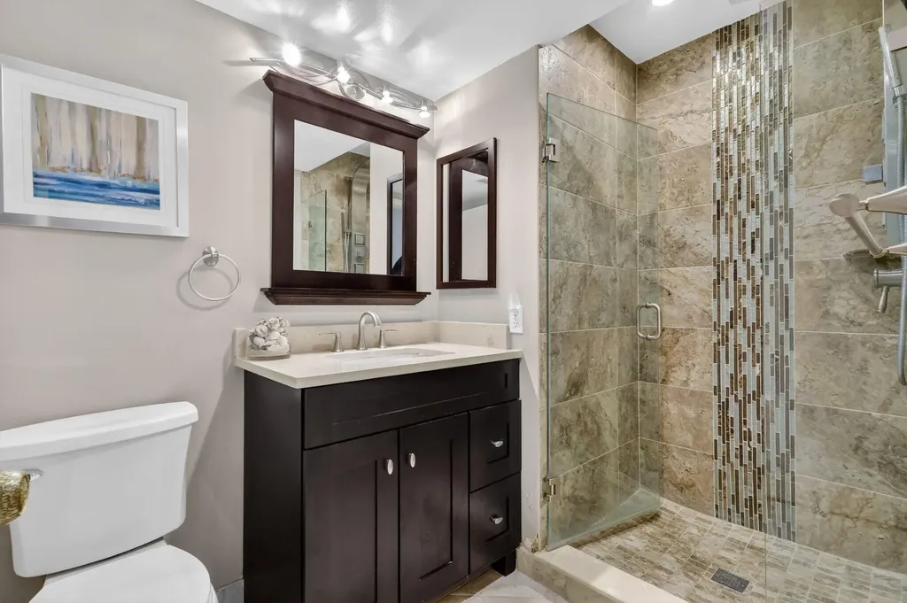 41 Stratford Lane W Boynton Beach FL 33436