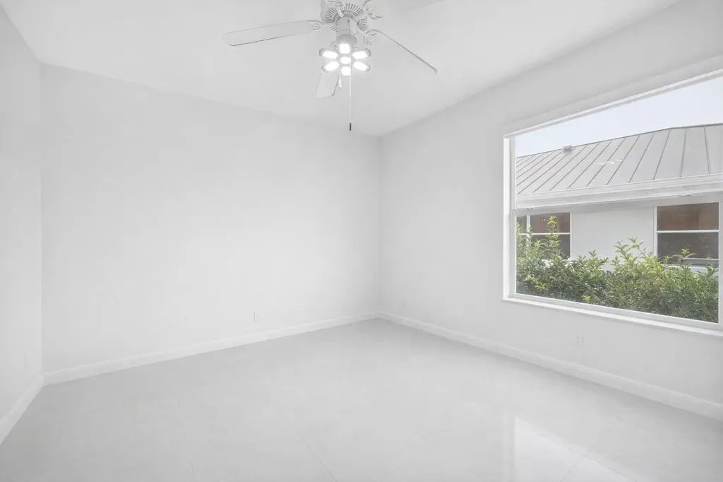 1740 SW Jamesport Drive Port St Lucie FL 34953