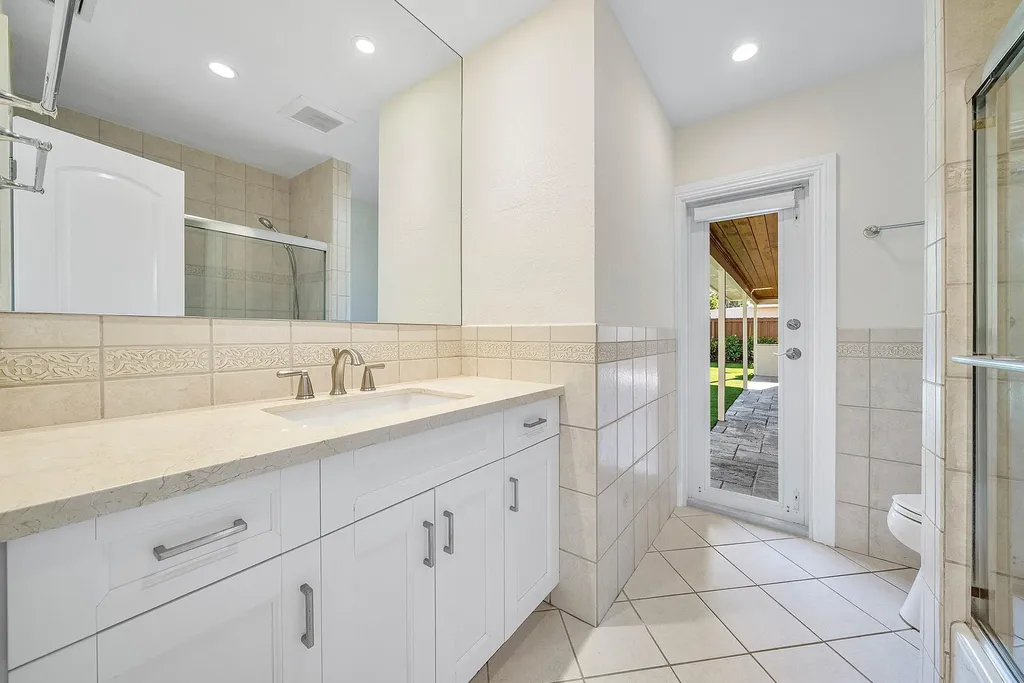 1061 NW 3rd Street Boca Raton FL 33486