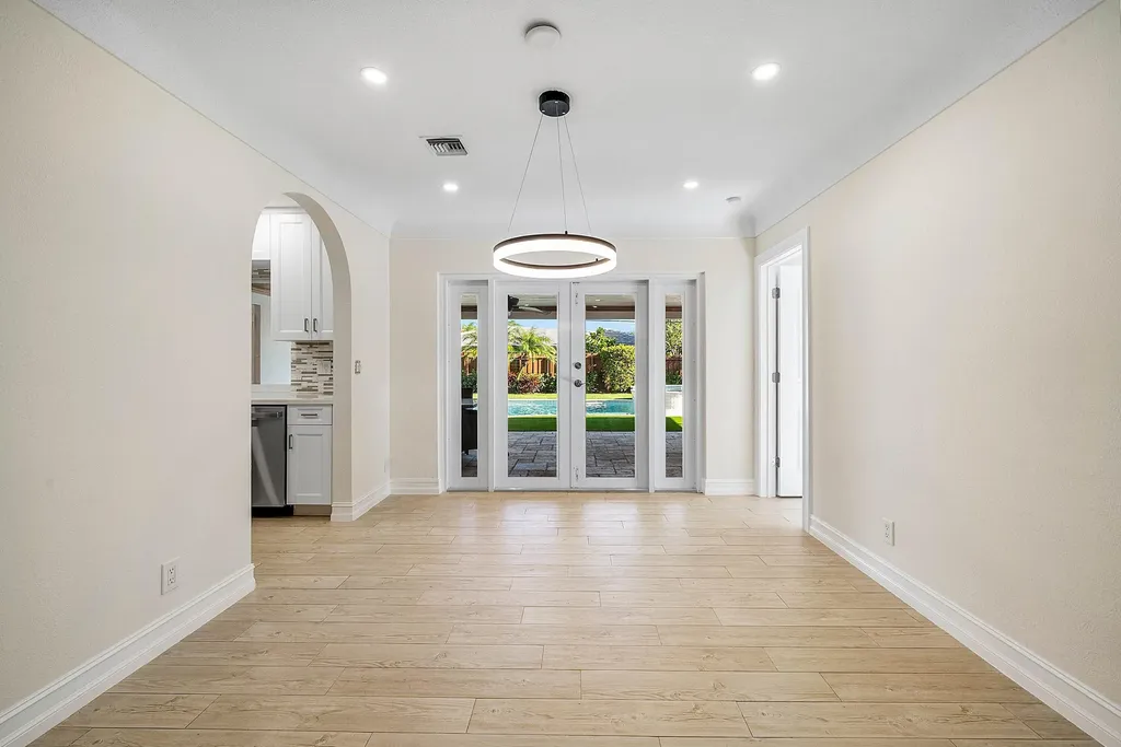 1061 NW 3rd Street Boca Raton FL 33486