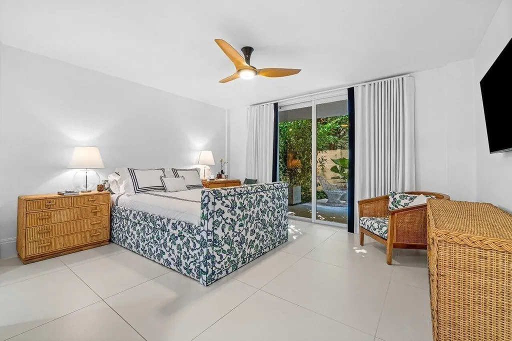 226 Brazilian Avenue Palm Beach FL 33480