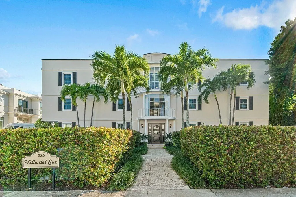 226 Brazilian Avenue Palm Beach FL 33480