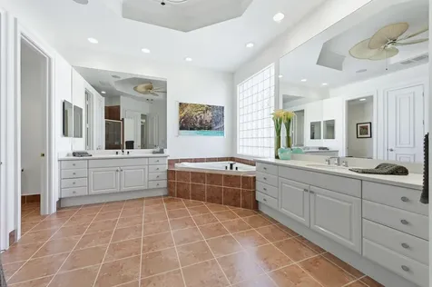 108 Via Paradisio Palm Beach Gardens FL 33418