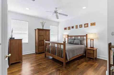 108 Via Paradisio Palm Beach Gardens FL 33418