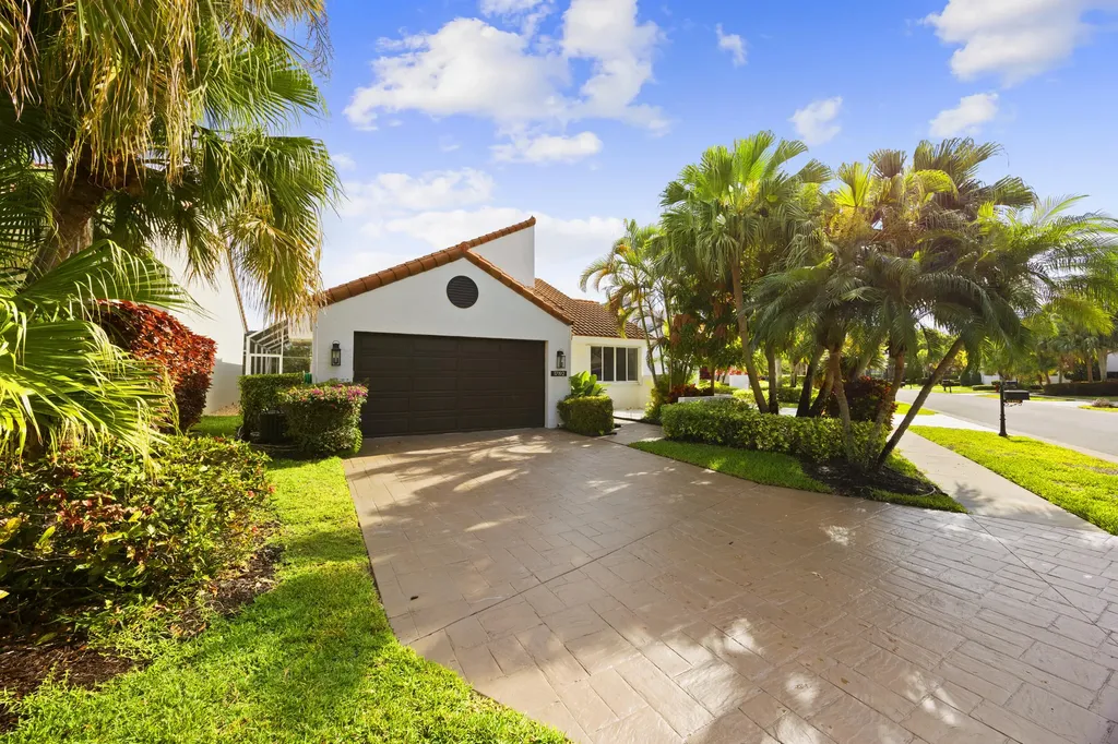 17192 Newport Club Drive Boca Raton FL 33496