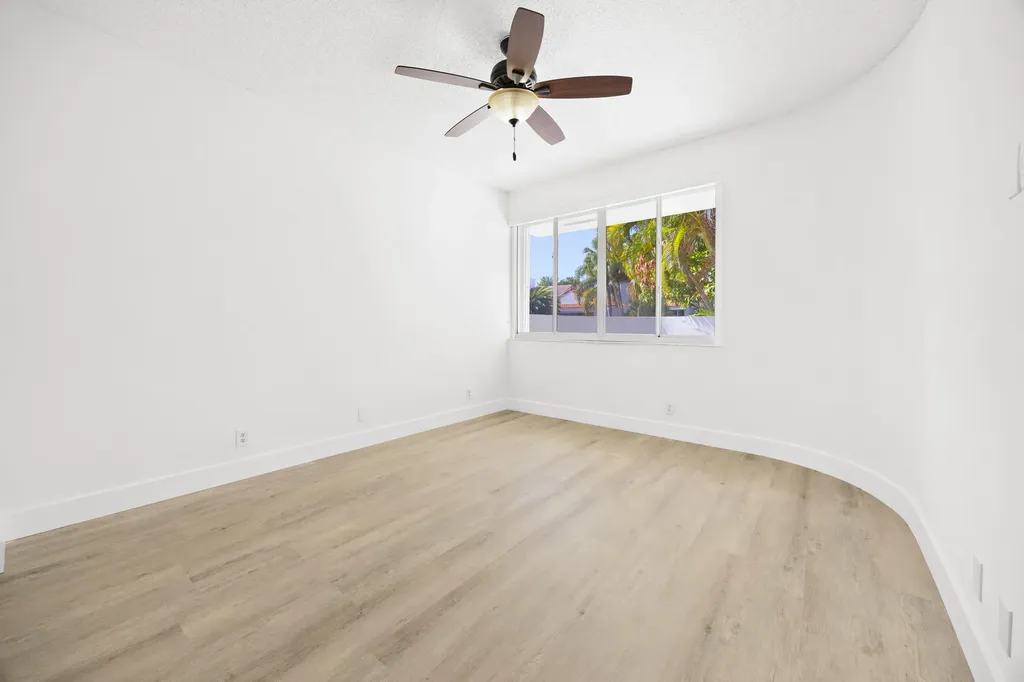 17192 Newport Club Drive Boca Raton FL 33496