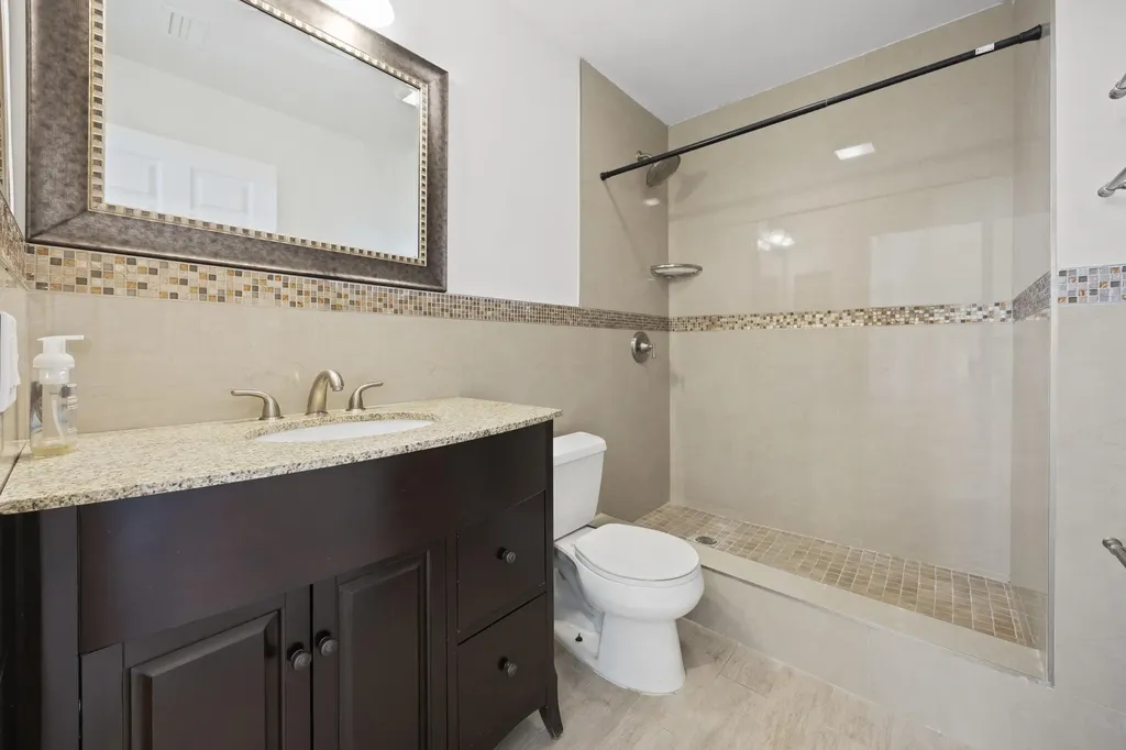 17192 Newport Club Drive Boca Raton FL 33496