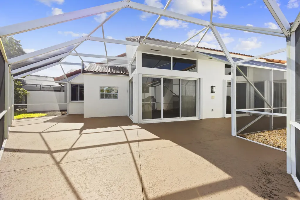 17192 Newport Club Drive Boca Raton FL 33496