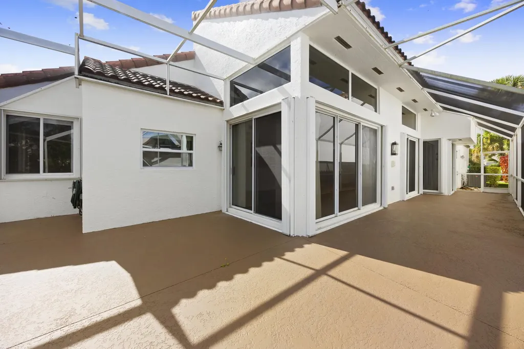 17192 Newport Club Drive Boca Raton FL 33496