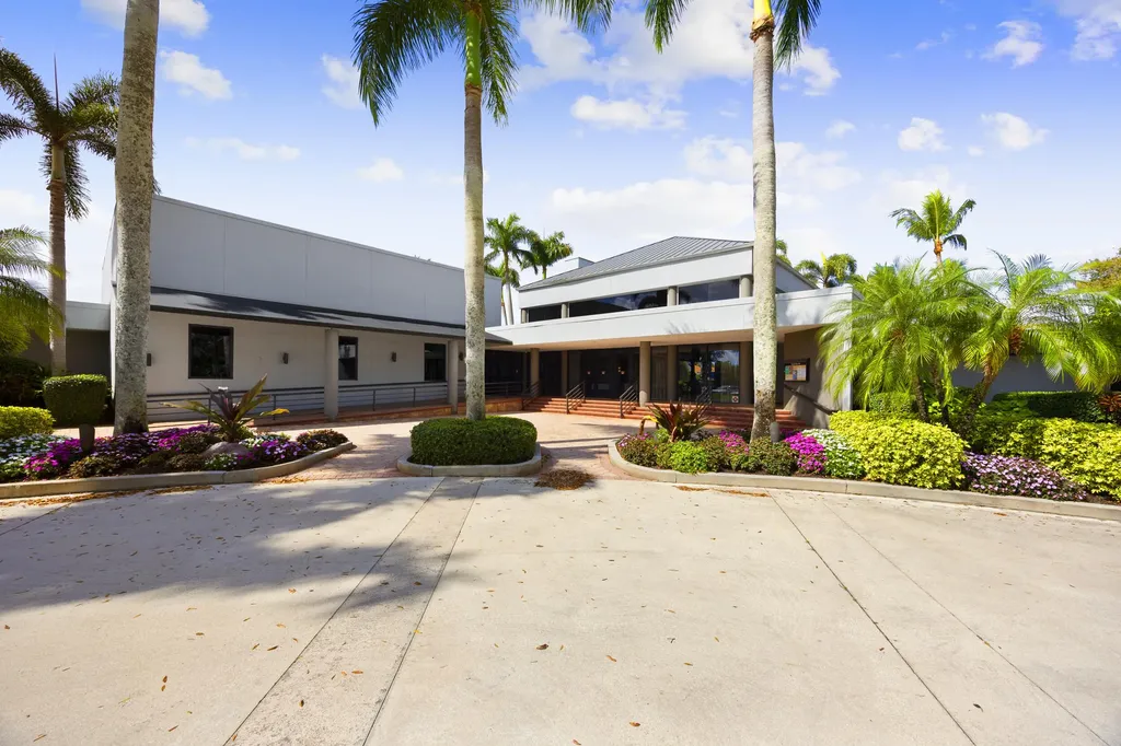 17192 Newport Club Drive Boca Raton FL 33496