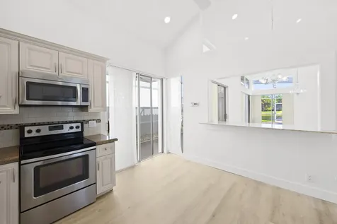 17192 Newport Club Drive Boca Raton FL 33496