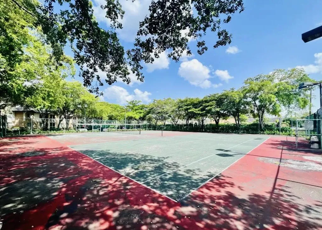 9977 Westview Drive Coral Springs FL 33076