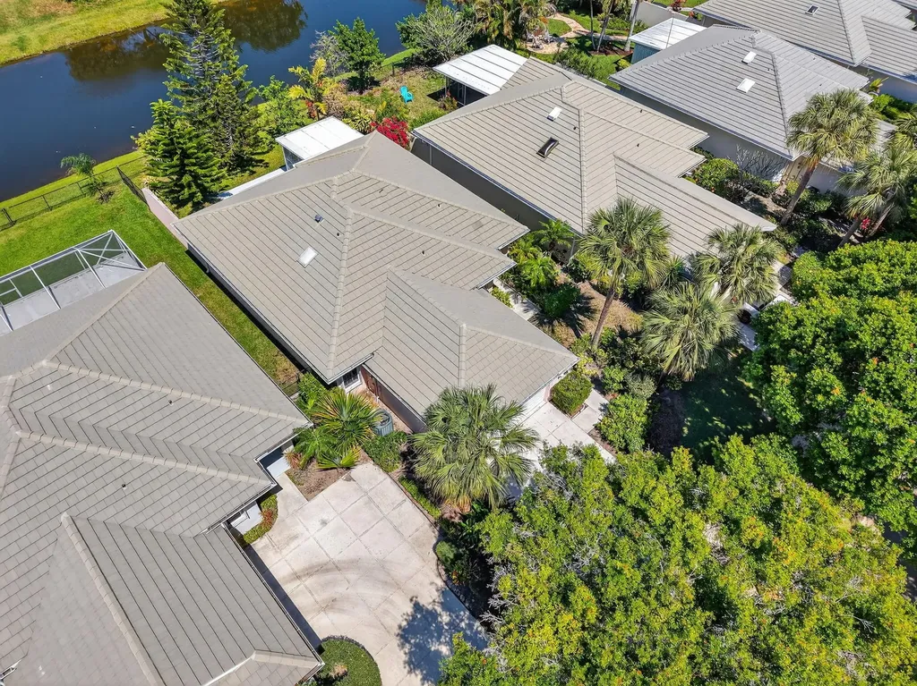 1065 Bedford Avenue Palm Beach Gardens FL 33403