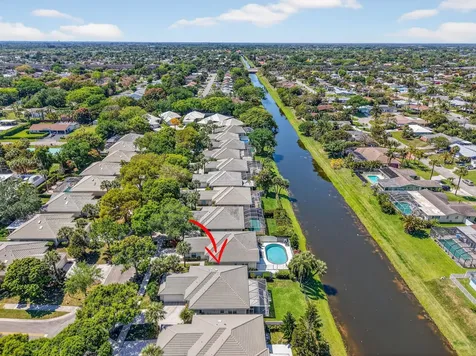 1065 Bedford Avenue Palm Beach Gardens FL 33403