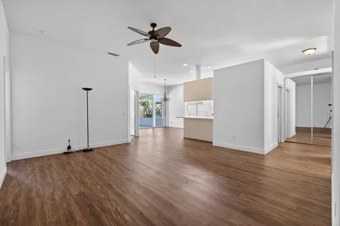 1065 Bedford Avenue Palm Beach Gardens FL 33403