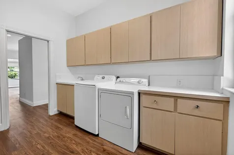 1065 Bedford Avenue Palm Beach Gardens FL 33403