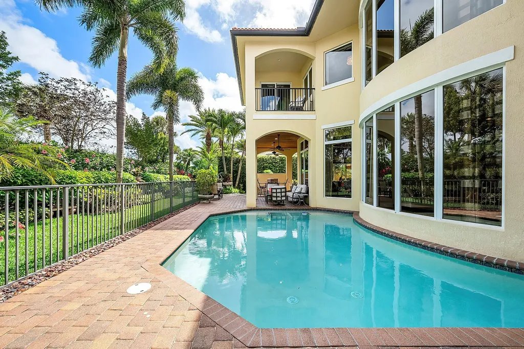 6445 Montesito Street Boca Raton FL 33496