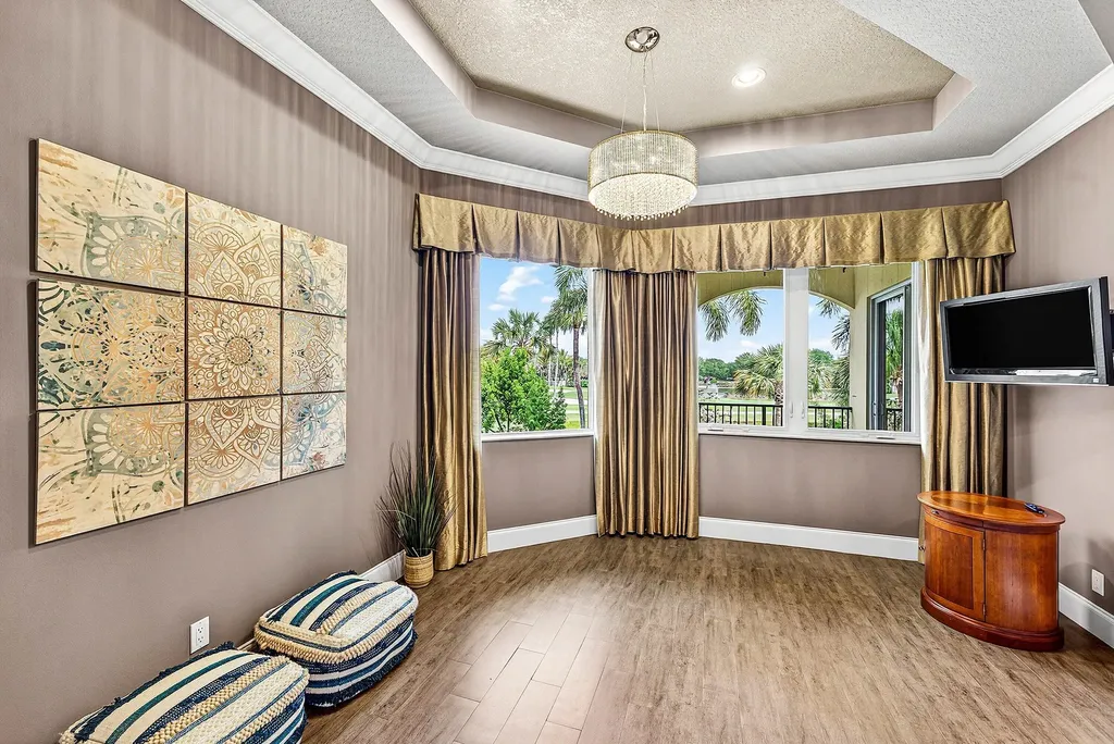 6445 Montesito Street Boca Raton FL 33496