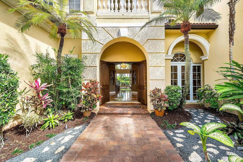 6445 Montesito Street Boca Raton FL 33496