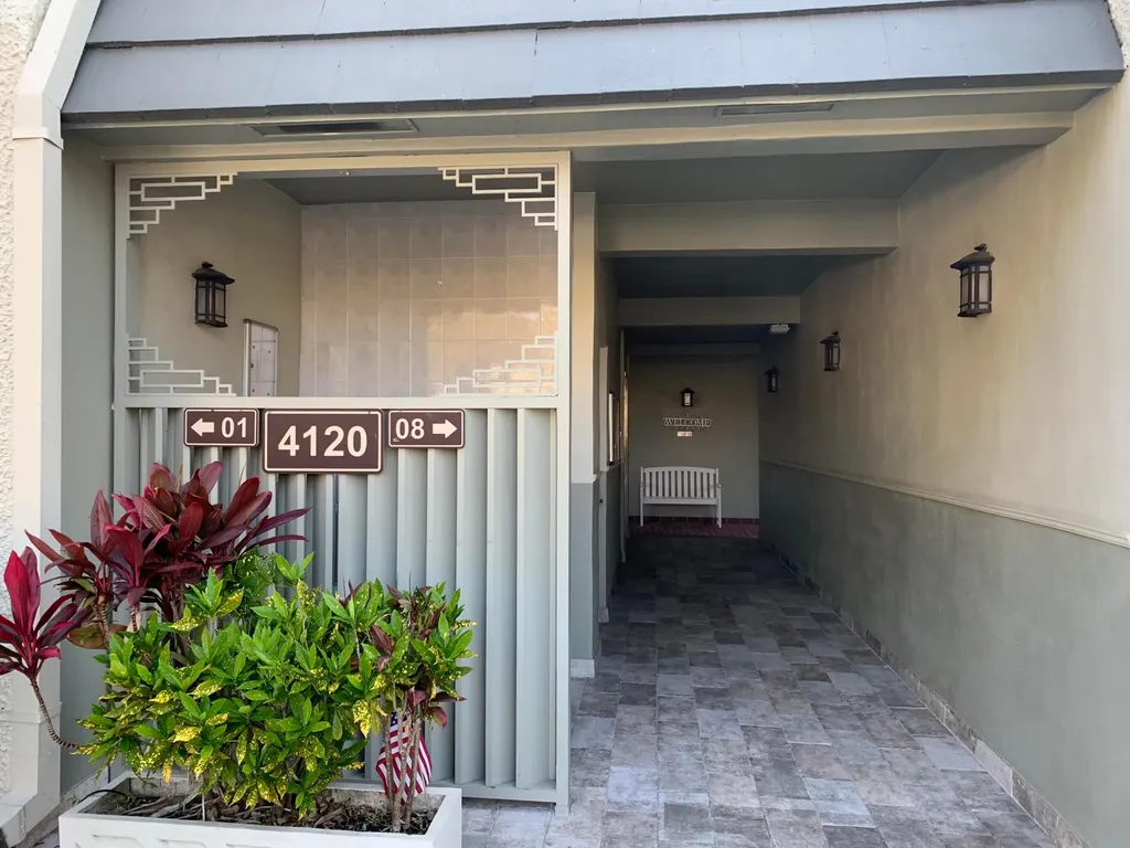4120 Tivoli Court Lake Worth FL 33467