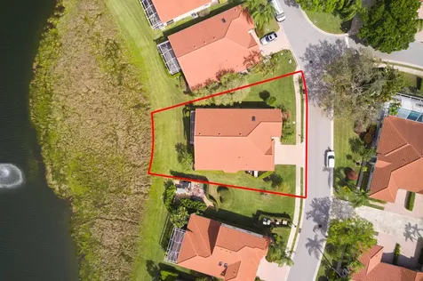 51 Monterey Pointe Drive Palm Beach Gardens FL 33418