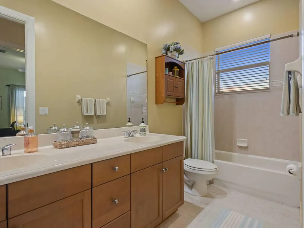 7689 NW 117th Lane Parkland FL 33076