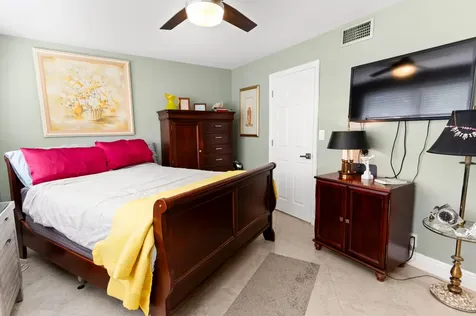 842 NE 20th Drive Wilton Manors FL 33305