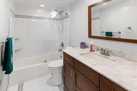 842 NE 20th Drive Wilton Manors FL 33305
