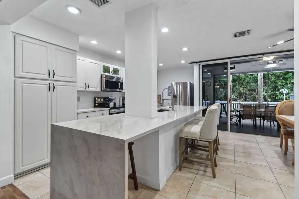 717 Ocean Dunes Circle Jupiter FL 33477