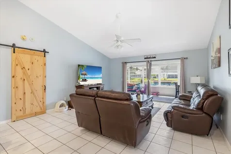2538 SE Tropical East Circle Port St Lucie FL 34952