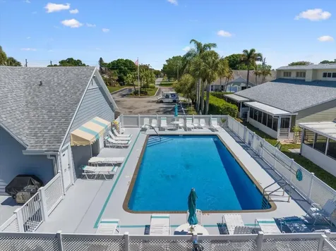 2538 SE Tropical East Circle Port St Lucie FL 34952
