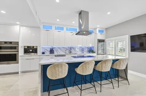 724 SW 1st Avenue Pompano Beach FL 33060