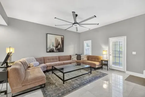724 SW 1st Avenue Pompano Beach FL 33060