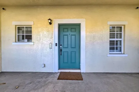 724 SW 1st Avenue Pompano Beach FL 33060