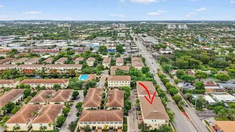 724 SW 1st Avenue Pompano Beach FL 33060