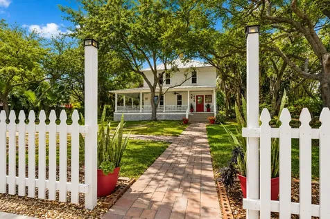 419 N 2nd Street Fort Pierce FL 34950