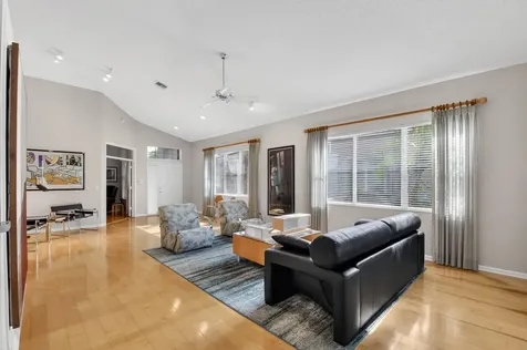 6894 Swan Sea Lane Boynton Beach FL 33472