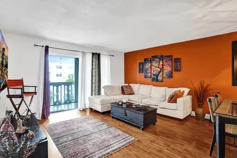 218 NE 12th Avenue Hallandale Beach FL 33009