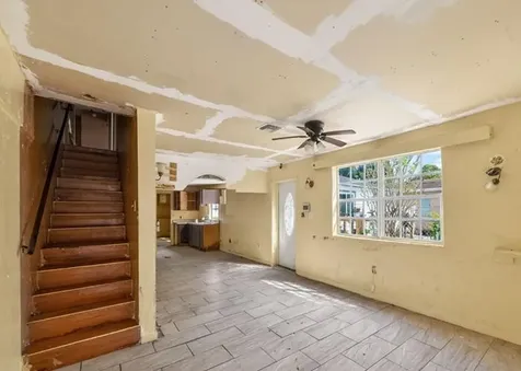 2765 NW 60th Street Miami FL 33142