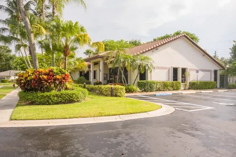 4907 Boxwood Circle Boynton Beach FL 33436