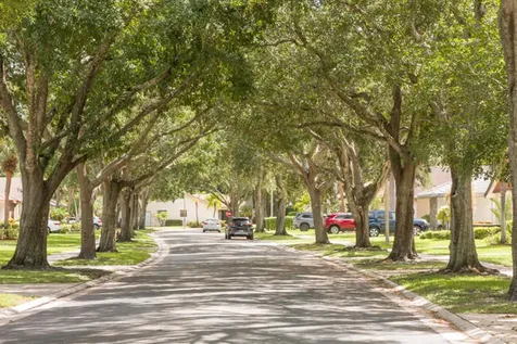 4907 Boxwood Circle Boynton Beach FL 33436