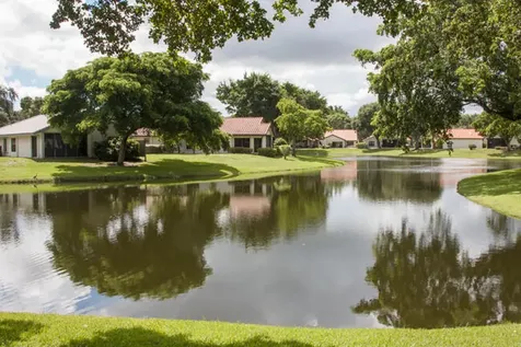 4907 Boxwood Circle Boynton Beach FL 33436