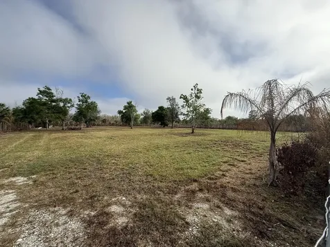 17231 NW 268th Street Okeechobee FL 34972