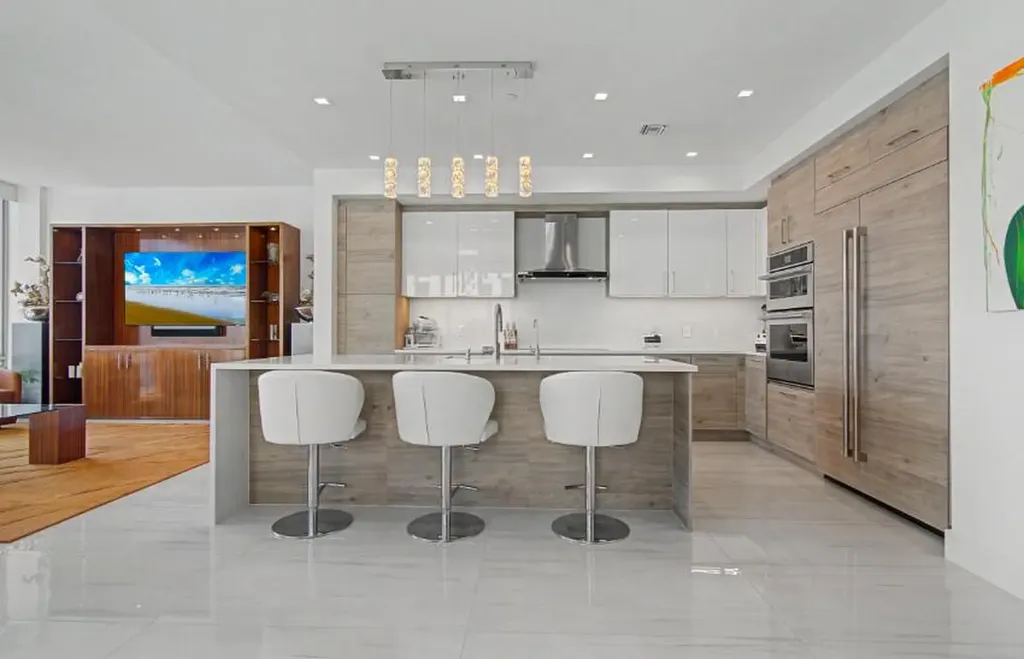 3 Water Club Way North Palm Beach FL 33408