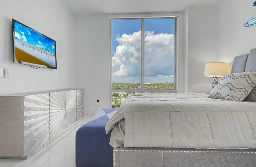 3 Water Club Way North Palm Beach FL 33408