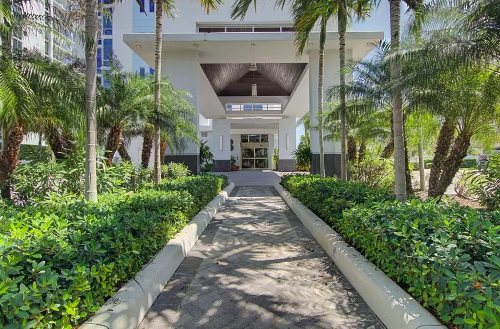 3 Water Club Way North Palm Beach FL 33408